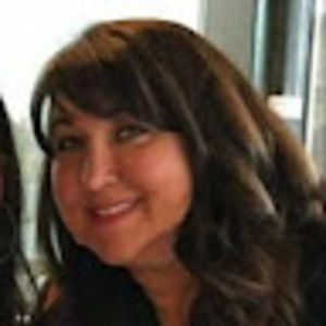 Meet your Posher, Dina